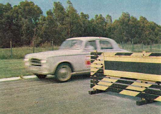 Peugeot 403