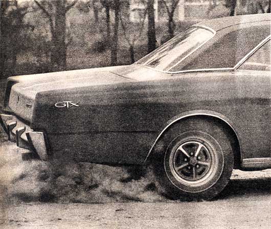 Dodge GTX V-8