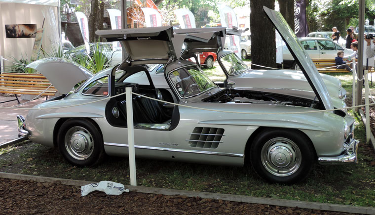Mercedes Gull Wing