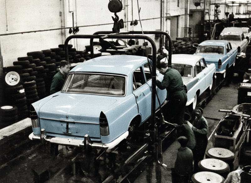 Proceso de armado del Siam Di Tella 1500 en Monte Chingolo