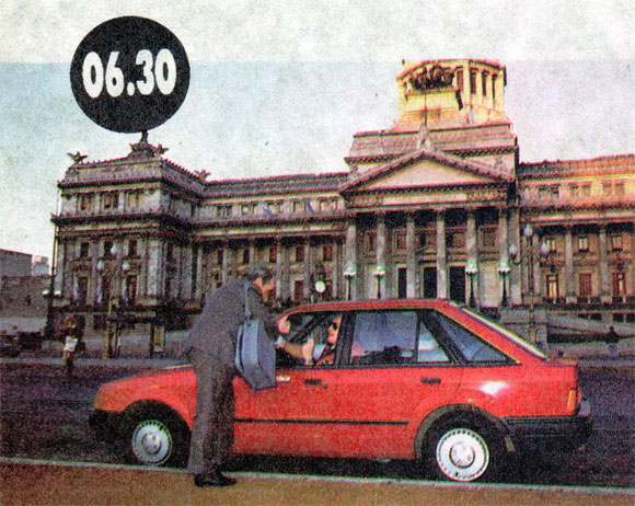 Buenos Aires - Rosario: Auto vs Avión con Ford Escort Ghia Año 1989