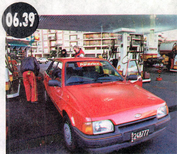 Buenos Aires - Rosario: Auto vs Avión con Ford Escort Ghia Año 1989