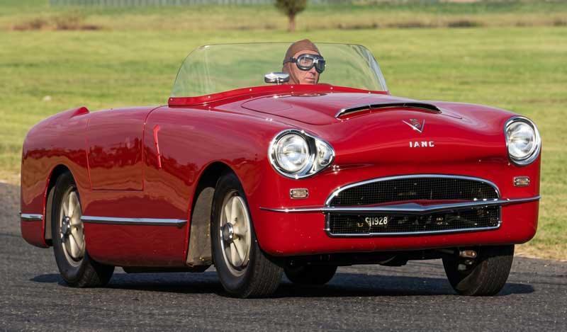 Institec Gran Sport V-8
