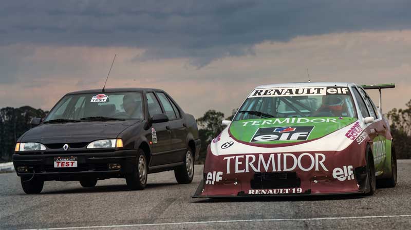 Renault 19 RT 1.8i vs Renault 19 TC-2000