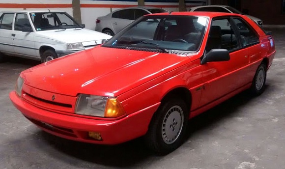 Renault Fuego GTA