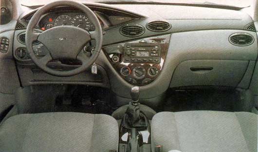 Ford Focus 2.0 Ghia 5p