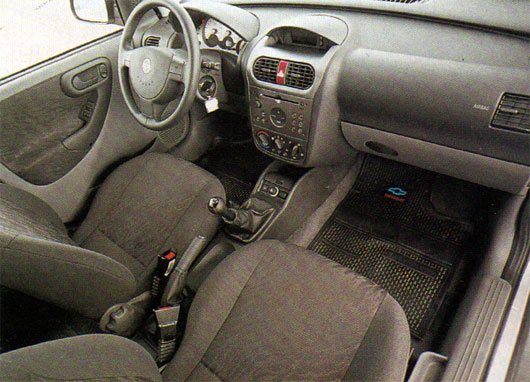 Chevrolet Corsa II GLS 1.8 5p