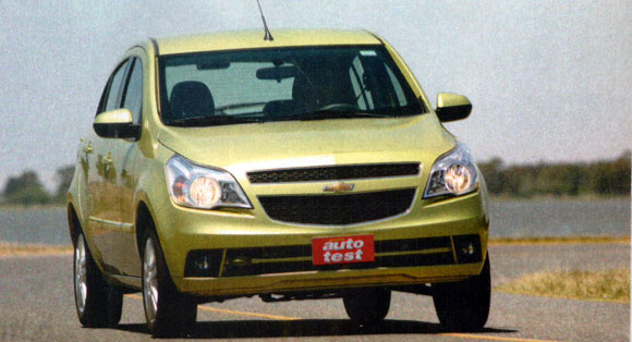 ChevroletAgile 1.4 LTZ vs Fiat Uno Attractive 1.4 Full vs Volkswagen Gol Trend 1.6 Pack Trend