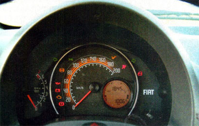 ChevroletAgile 1.4 LTZ vs Fiat Uno Attractive 1.4 Full vs Volkswagen Gol Trend 1.6 Pack Trend
