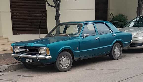 Ford Taunus 2000 L