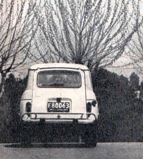 IKA Renault 4 L - 1964