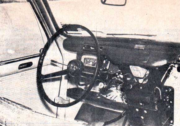 IKA Renault 4 L - 1964