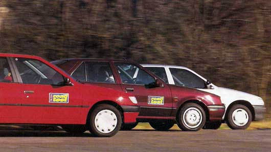 Peugeot 306 XR vs Renault 19 RT vs Volkswagen Pointer GLI