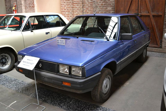 Renault 11