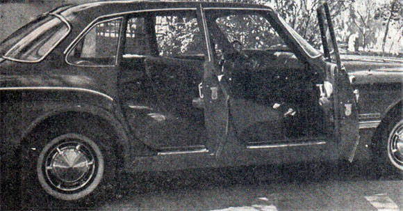 Valiant V-200